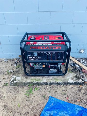 2337 LAURA STREET, Lake Wales, FL 33898