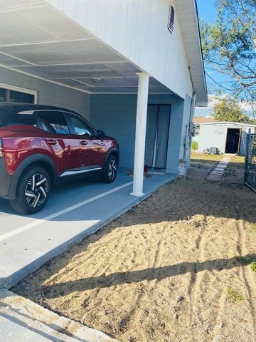 2337 LAURA STREET, Lake Wales, FL 33898