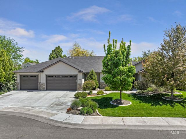 1937 Tamarack Loop, Twin Falls, ID 83301