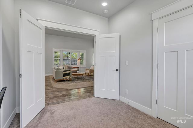 1937 Tamarack Loop, Twin Falls, ID 83301