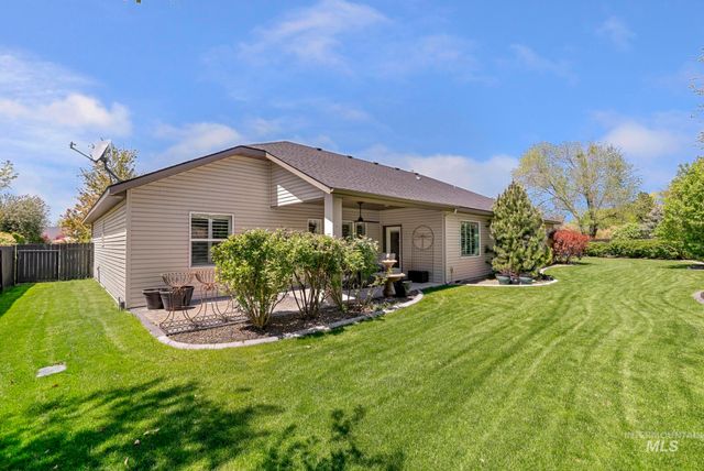 1937 Tamarack Loop, Twin Falls, ID 83301