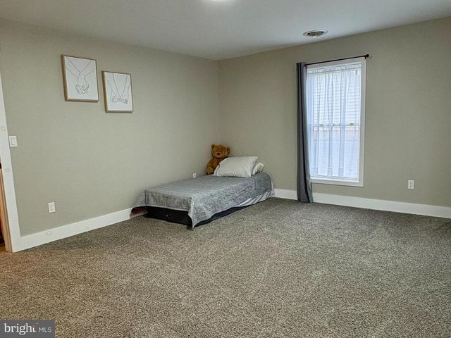 25 S MANN AVE, Yeagertown, PA 17099