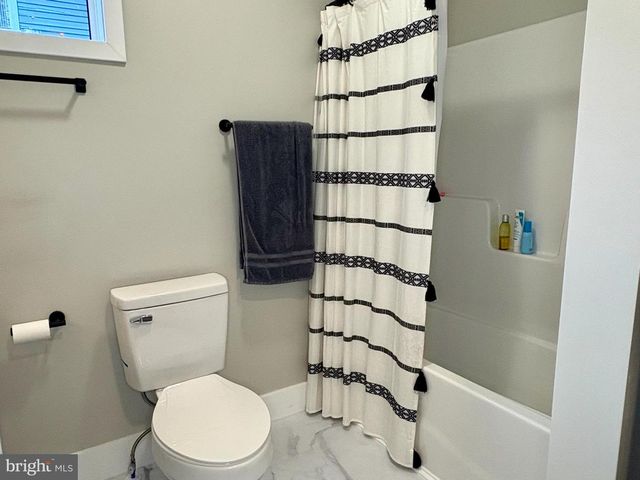 25 S MANN AVE, Yeagertown, PA 17099