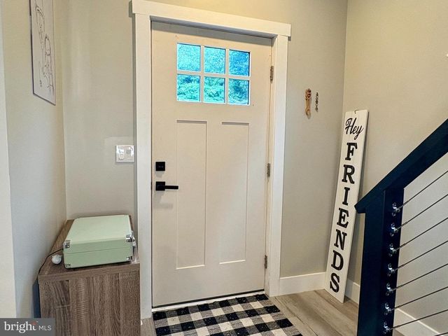 25 S MANN AVE, Yeagertown, PA 17099