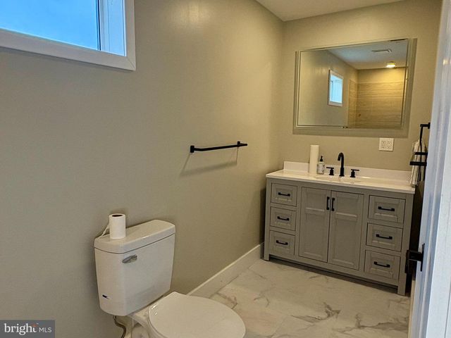 25 S MANN AVE, Yeagertown, PA 17099