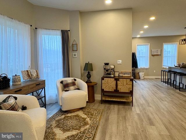 25 S MANN AVE, Yeagertown, PA 17099