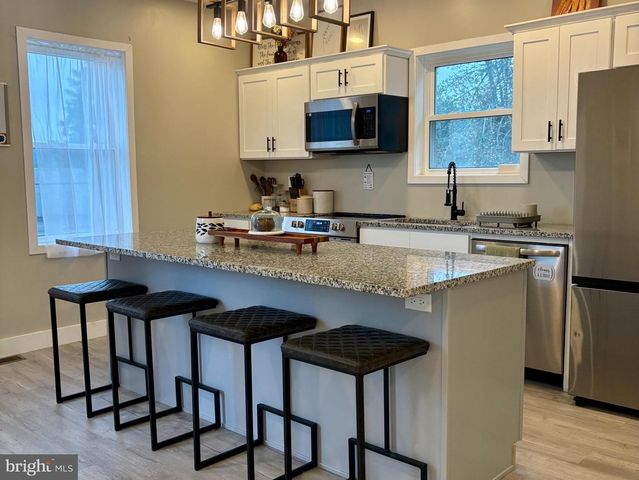 25 S MANN AVE, Yeagertown, PA 17099