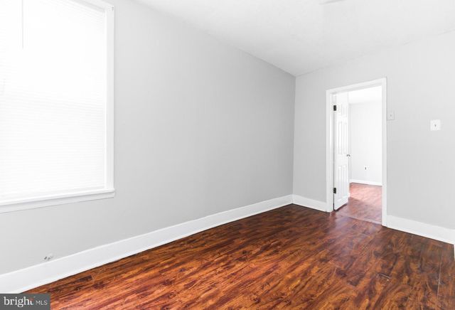 2815 WESTFIELD AVE, Camden, NJ 08105