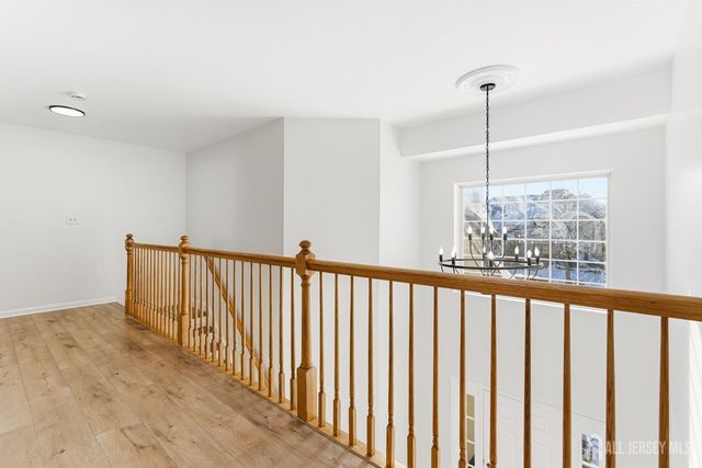 16 Rolling Brook Drive, Edison, NJ 08820