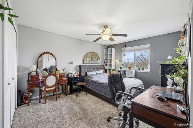 50414 Greycoat Lane, Macomb, MI 48044