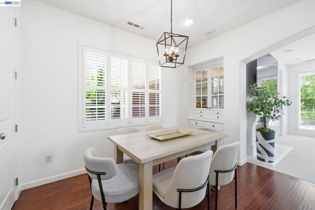 3294 Griffon St, Danville, CA 94506