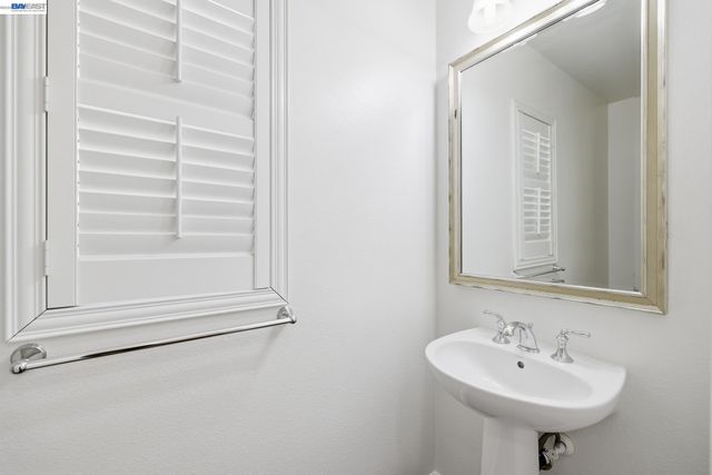 3294 Griffon St, Danville, CA 94506