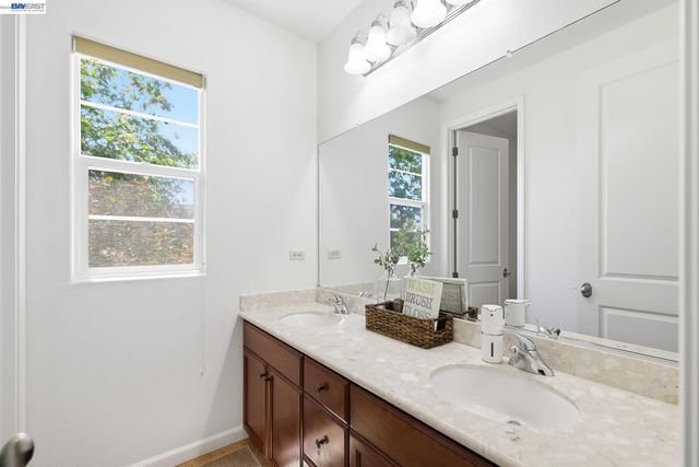 3294 Griffon St, Danville, CA 94506