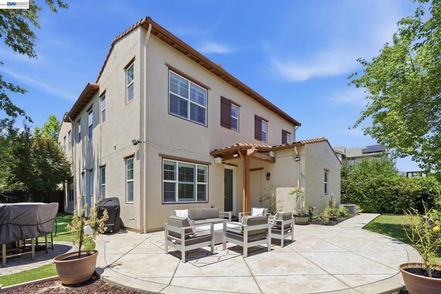 3294 Griffon St, Danville, CA 94506