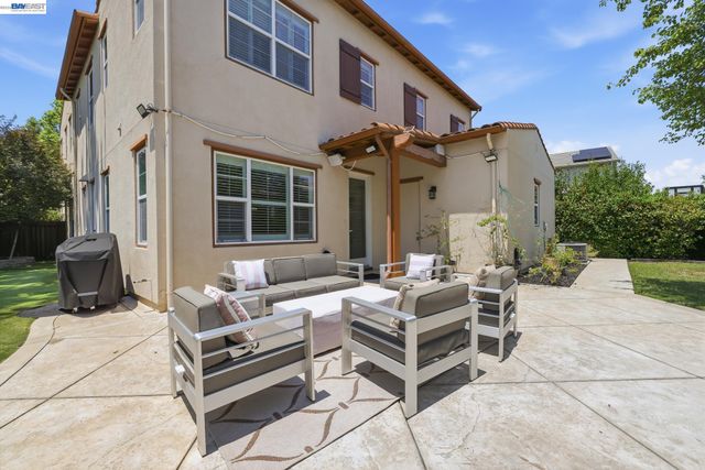 3294 Griffon St, Danville, CA 94506