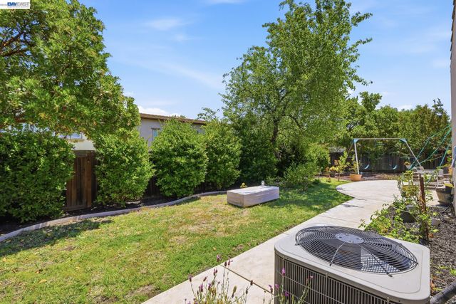 3294 Griffon St, Danville, CA 94506