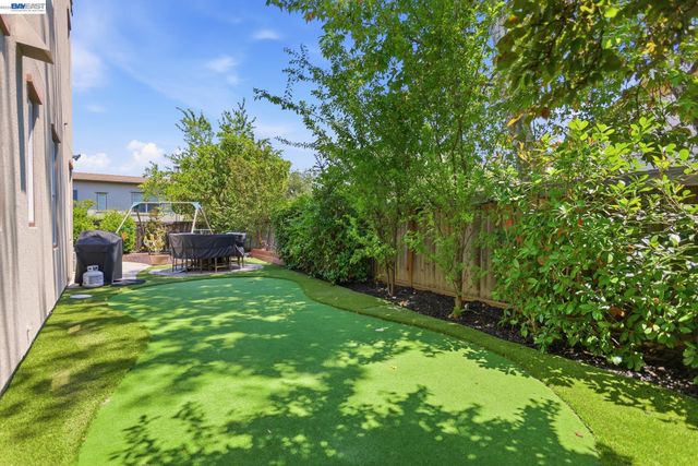 3294 Griffon St, Danville, CA 94506