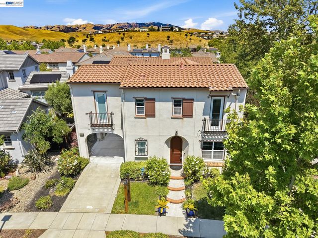 3294 Griffon St, Danville, CA 94506
