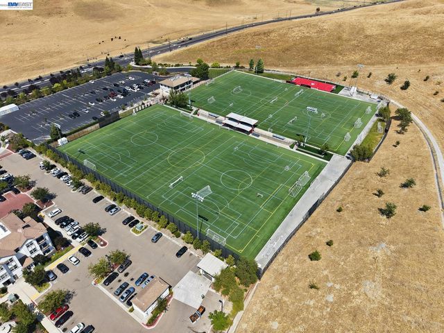 3294 Griffon St, Danville, CA 94506
