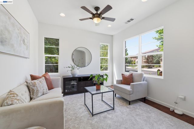 3294 Griffon St, Danville, CA 94506