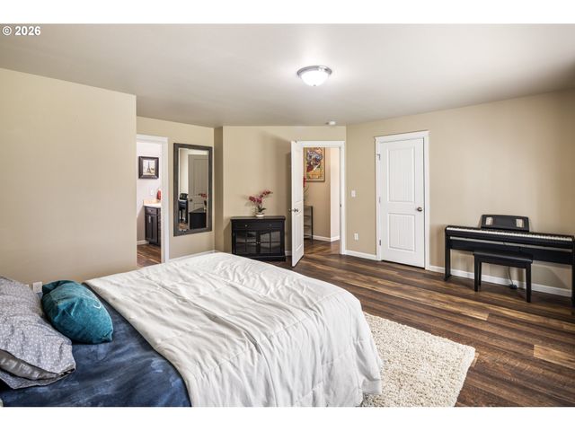 1452 LACOCK KELCHNER Rd, Underwood, WA 98651