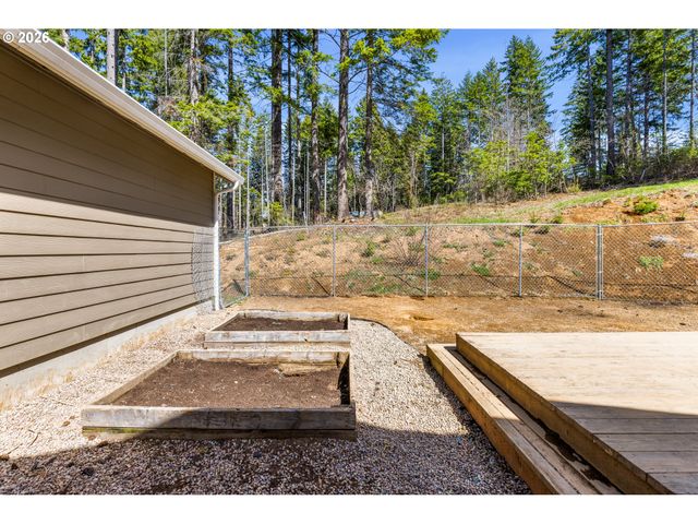 1452 LACOCK KELCHNER Rd, Underwood, WA 98651