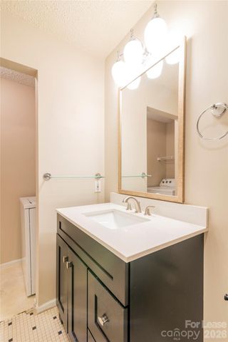 2516 Cranbrook Lane 11, Charlotte, NC 28207
