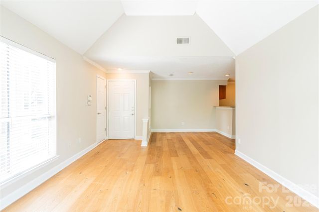 2516 Cranbrook Lane 11, Charlotte, NC 28207