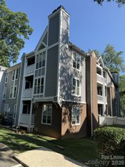 2516 Cranbrook Lane 11, Charlotte, NC 28207