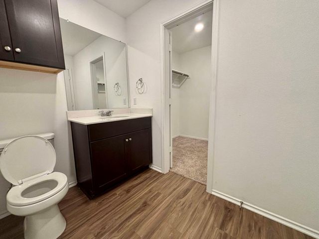 176 Andross LN, Bastrop, TX 78602