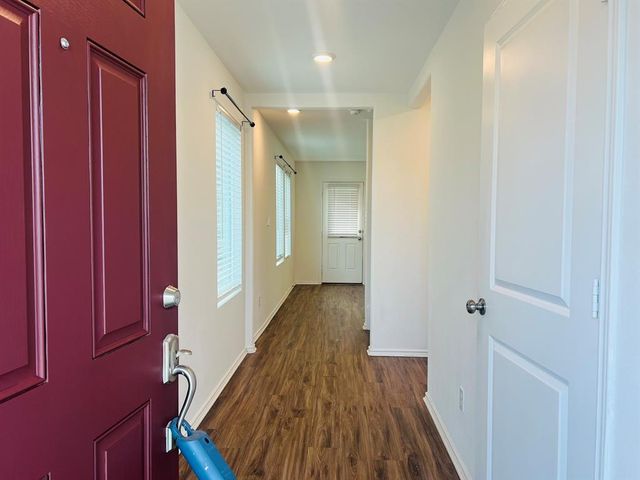 176 Andross LN, Bastrop, TX 78602