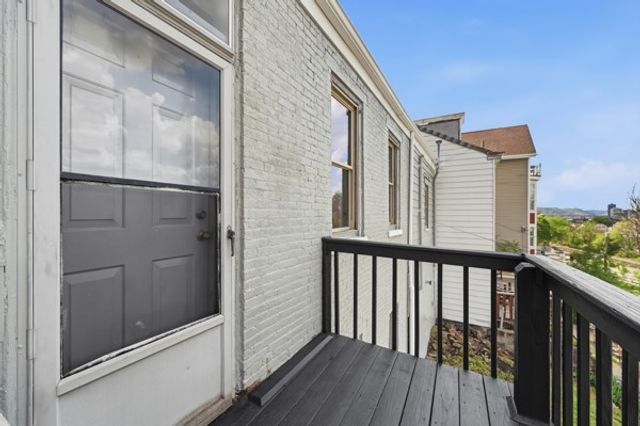 1908 S 18th St, South Side, PA 15203