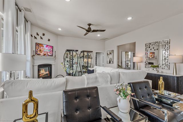 6513 Earley, Mesquite, TX 75126