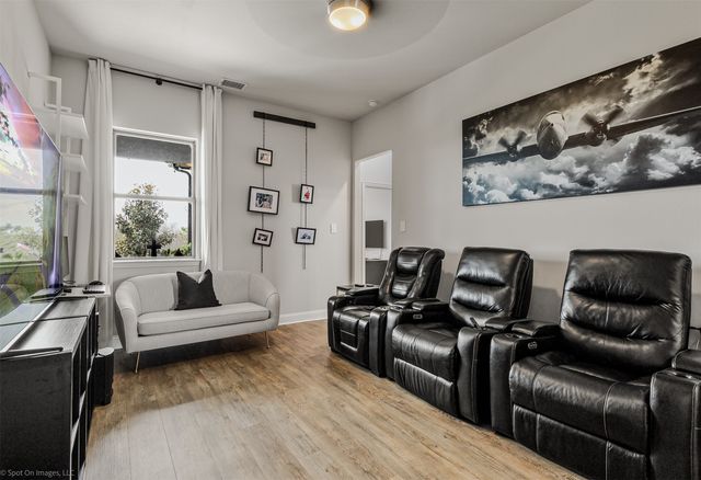 6513 Earley, Mesquite, TX 75126