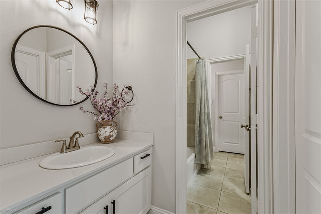 6513 Earley, Mesquite, TX 75126