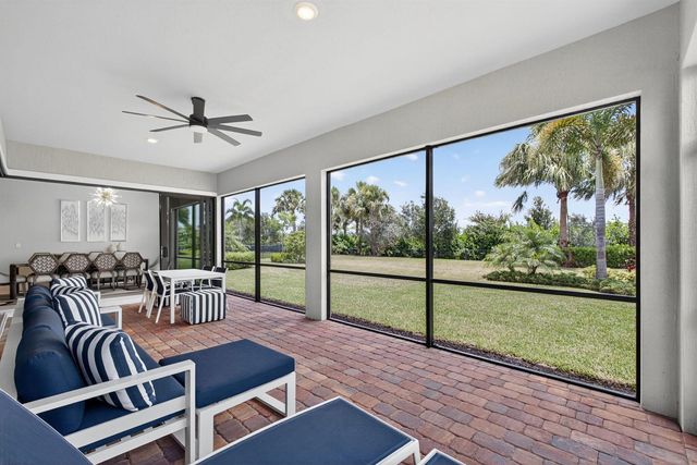 9218 Balsamo Drive, Palm Beach Gardens, FL 33412