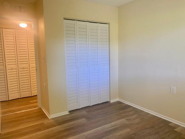 1200 LAKE VICTORIA Drive C, West Palm Beach, FL 33411