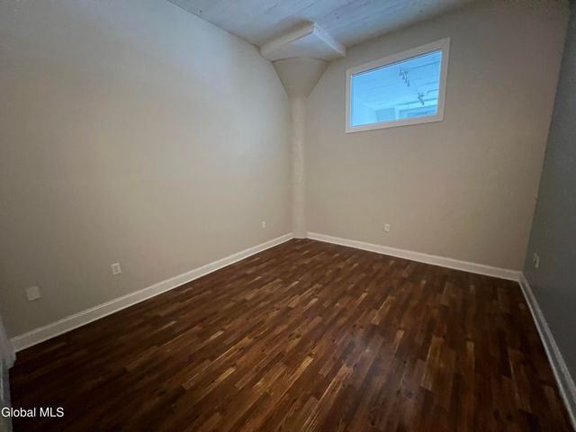 733 Broadway 203, Albany, NY 12207
