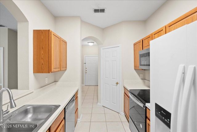 10550 BAYMEADOWS Road 809, Jacksonville, FL 32256