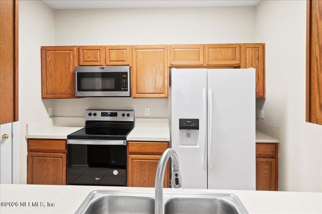 10550 BAYMEADOWS Road 809, Jacksonville, FL 32256