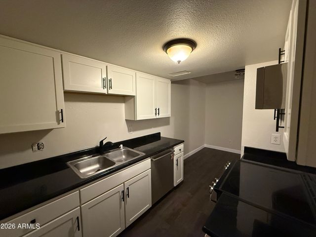 600 S DOBSON Road 177, Mesa, AZ 85202