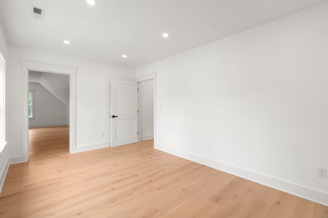 10 Laurel Lane, Forestdale, MA 02644