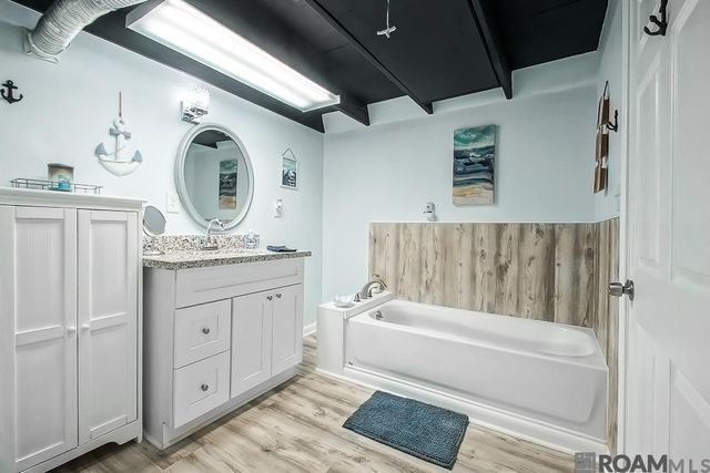 6421 La Hwy 56, Chauvin, LA 70344