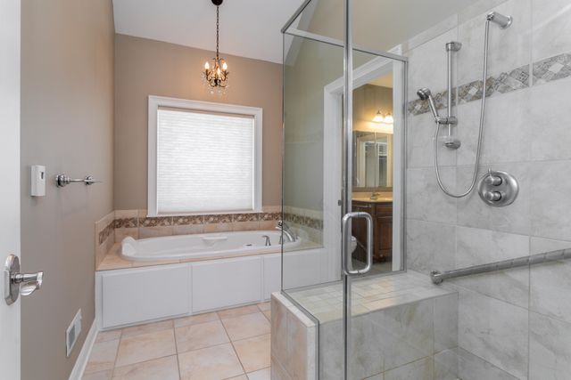 4100 HARTFIELD DR, Columbia, MO 65203