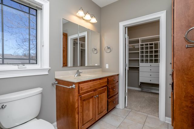 4100 HARTFIELD DR, Columbia, MO 65203