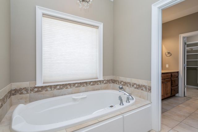 4100 HARTFIELD DR, Columbia, MO 65203