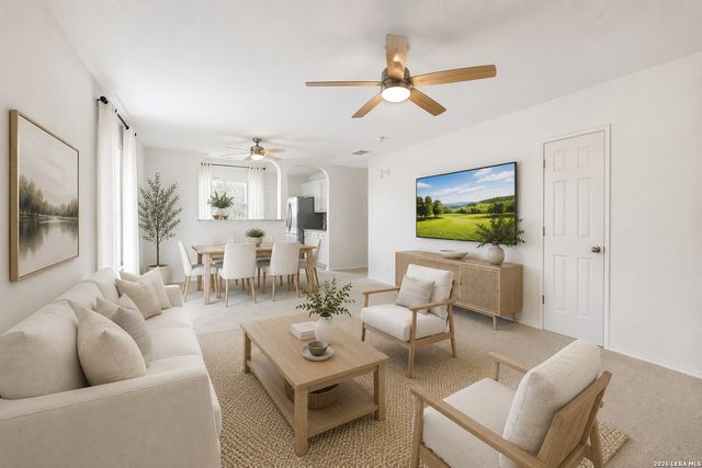 9022 Meadow Spgs, Universal City, TX 78148