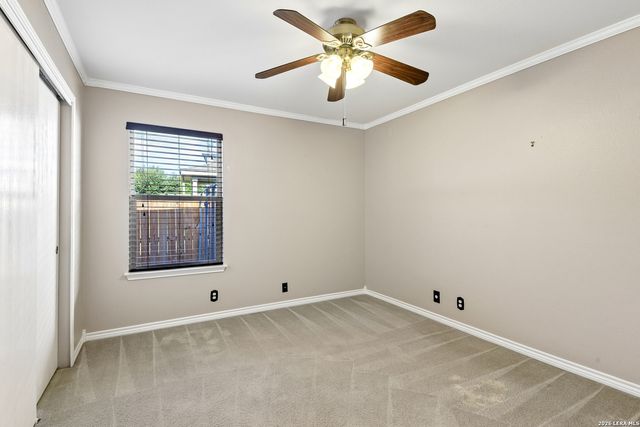 9022 Meadow Spgs, Universal City, TX 78148