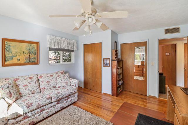 3283 Middleton Lane, Redding, CA 96002