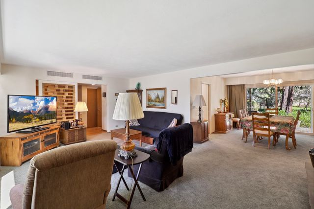 3283 Middleton Lane, Redding, CA 96002